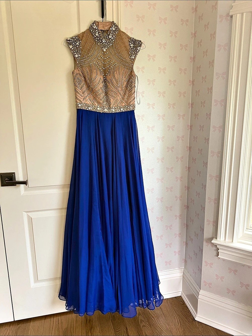 Jovani Beaded Maxi Dress in Blue & Pink Size 2 Like New